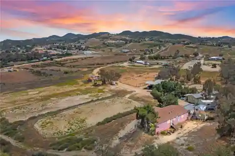 Versatile 8.7 Acres