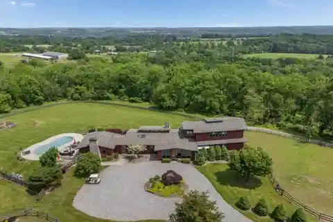 Premier Equestrian Compound in Hunterdon County