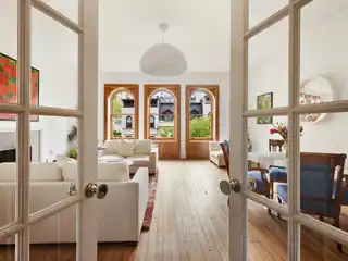 Historic Carnegie Hill Co-Op with Boutique Privacy