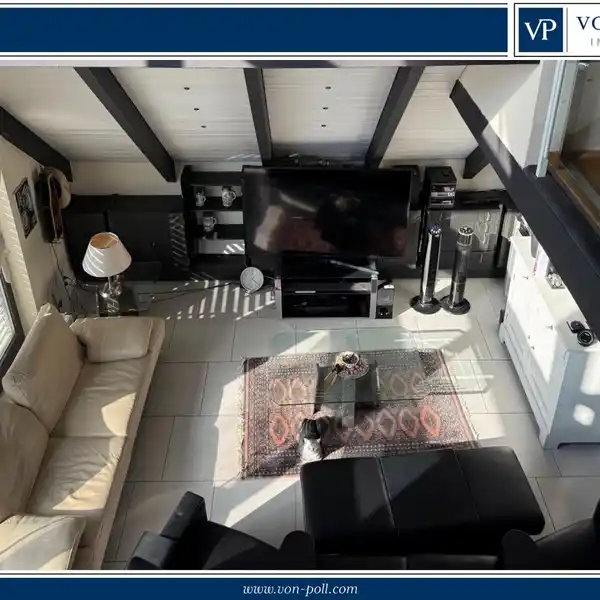 SPACIOUS PENTHOUSE MAISONETTE APARTMENT