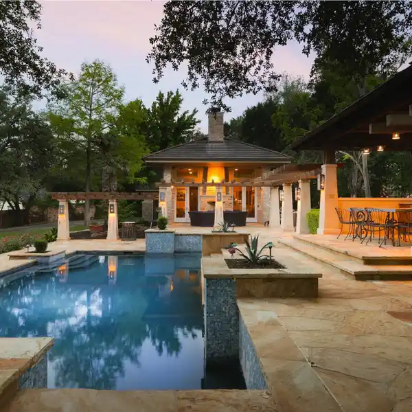 WELL-DESIGNED HOME FULL OF TIMELESS CHARM
