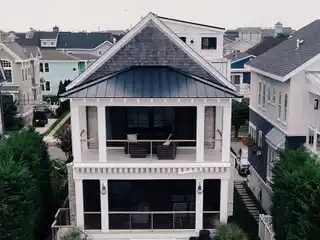 Vino Su L'acqua - Wine on the Water