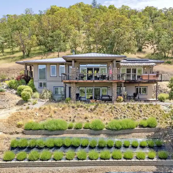 INCREDIBLE 46-ACRE PROPERTY