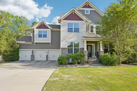 Gorgeous Home in the Prestigious Lawson Community