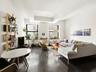 High-Floor One Bedroom