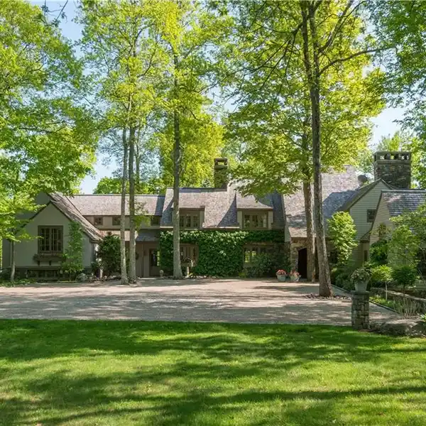 WEST WIND HILL - BESPOKE COUNTRY ESTATE FOR RENT