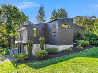 Mid-Century Modern Bayview Gem in Jamestown by Ira Rakatansky