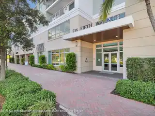 Luxury Condo with Expansive Balcony