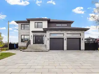 Saint-Lazare Custom-Built Luxury Residence