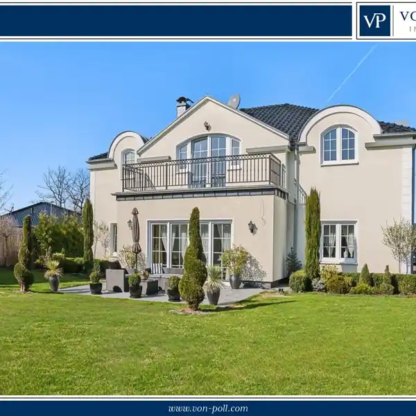 TOP MODERN ARCHITECT-DESIGNED HOUSE