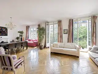 Voluminous Apartment in a Renovated Building