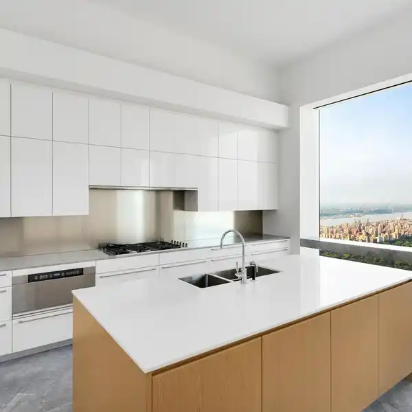 SPACIOUS RENTAL WITH AMAZING VIEWS