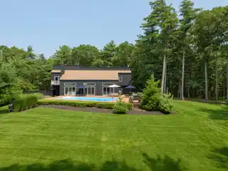 Beautifully Refurbished Five Bedroom Home for Rent