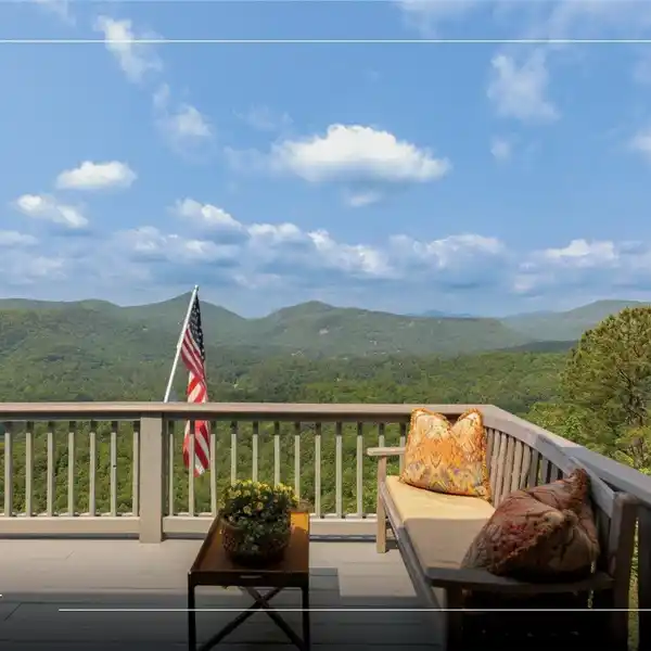 EXCEPTIONAL MOUNTAIN HOME