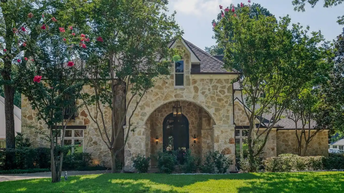 Gorgeous Home in Premier Hollytree
