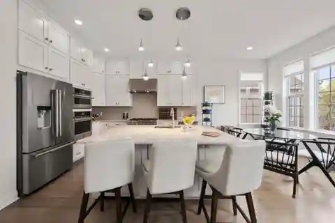 Expansive Sun-drenched Home in Coveted Vista Point