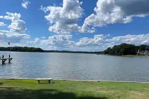 Absolutely Charming Coastal Cottage