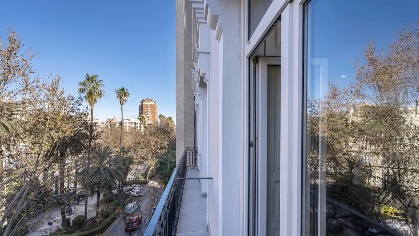 Unique Apartment in a Classic Building
