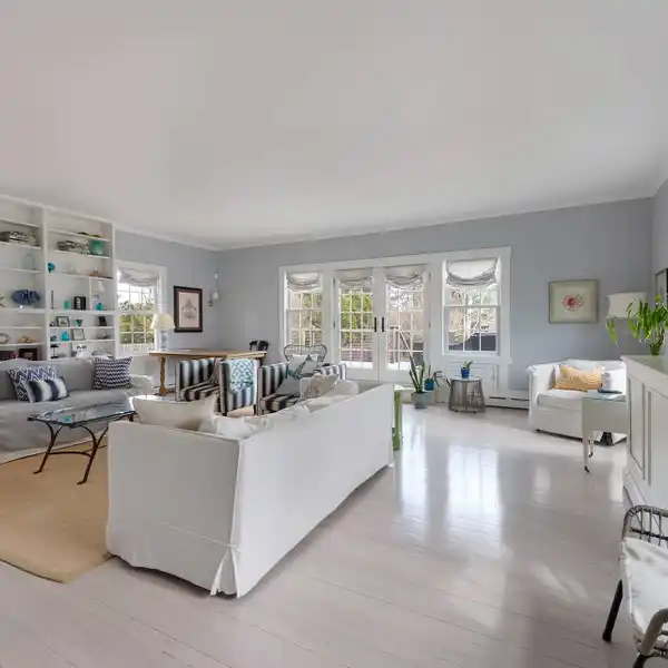 BEAUTIFULLY RENOVATED TRADITIONAL HOME FOR RENT