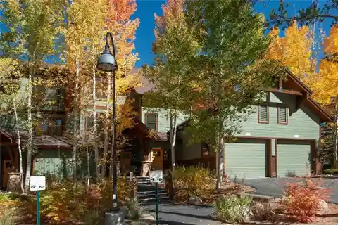 Scenic Snake River Views from Your Private Deck
