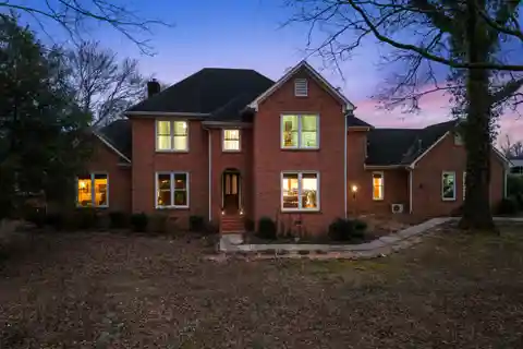 Country Retreat on over 13 Acres