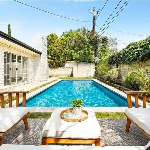 EXTENSIVELY REMODELED GEM IN PRIME TARZANA