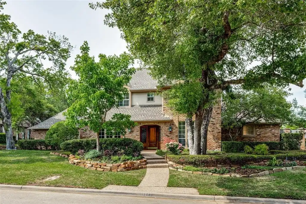 Beautifully Maintained Home Exuding Character