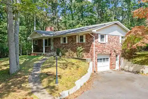 Spacious Homestead Perfect for Farm or Family Compound