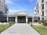A NEW LUXURY CONDO COMMUNITY