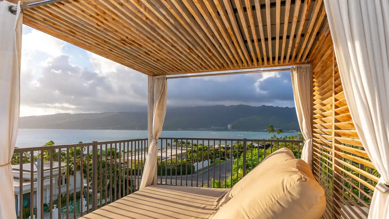 Landmark Koko Kai Residence with Breathtaking Views