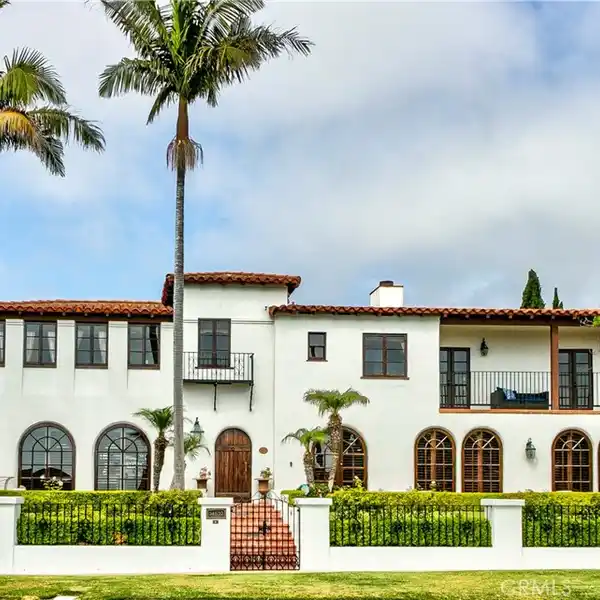 CASA HERMOSA