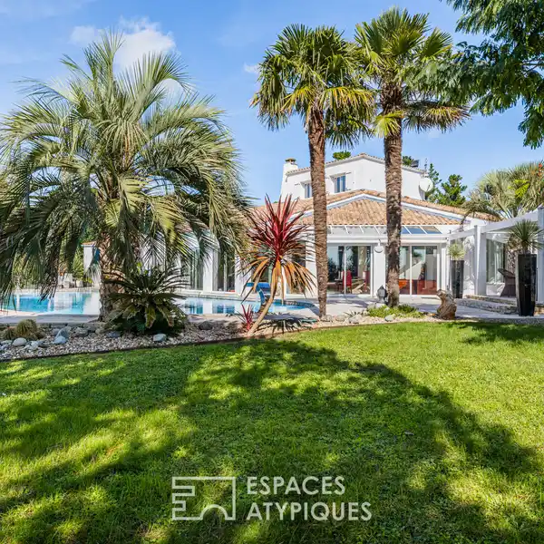 EXCEPTIONAL CALIFORNIA-INSPIRED VILLA