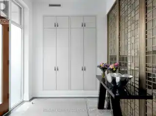 Opulent Spacious Townhome