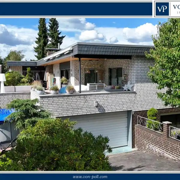 SPACIOUS BUNGALOW WITH 2 RESIDENTIAL UNITS AND CONVERTED BASEMENT