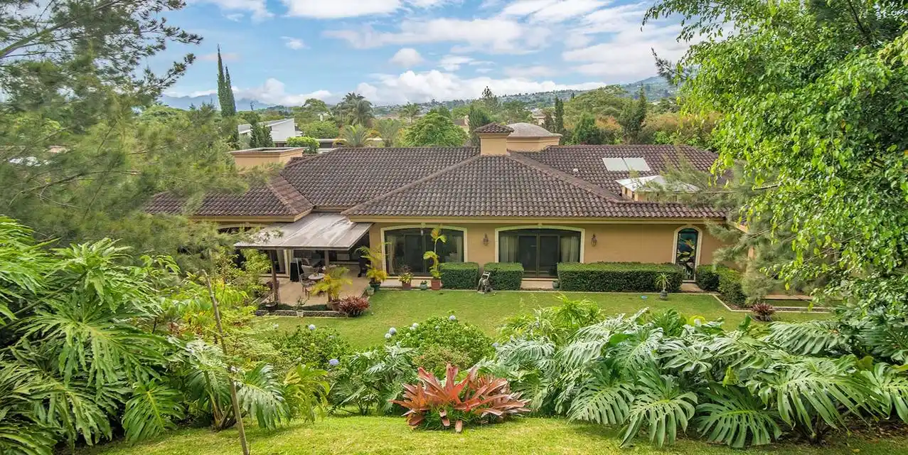 Single-level Mountainview at Monteran