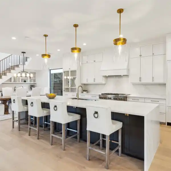 CONTEMPORARY MASTERPIECE IN LITTLE PRESTON HOLLOW