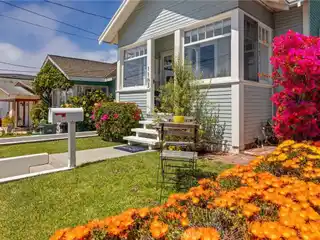 Lovely Vintage Cottage
