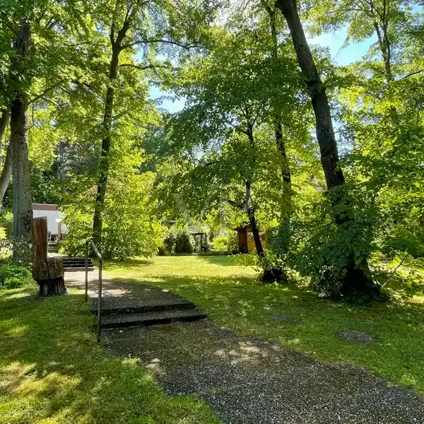 EXCLUSIVE PROPERTY IN SOUGHT-AFTER DARMSTADT