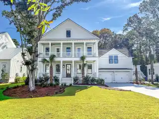 New Construction in Exclusive Delinger's Point