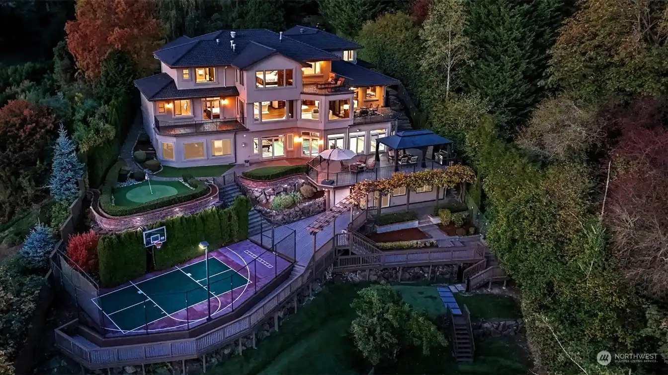 Unparalleled Estate with Panoramic Lake Washington Views