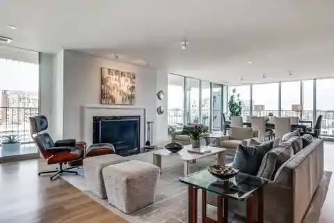 Reimagined Corner Penthouse in Park Towers