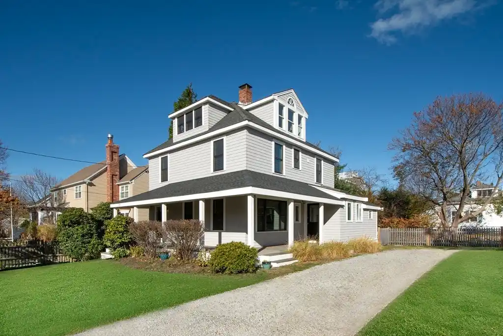 Steps to the Ocean in Coveted Third Cliff