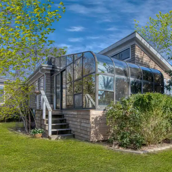 THREE BEDROOM HOME IN HITHER HILLS