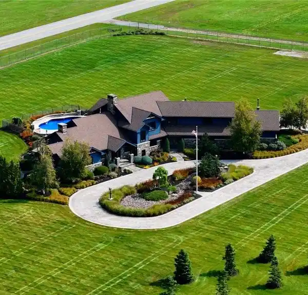 HIGH CALIBER CUSTOM BUILT HOME