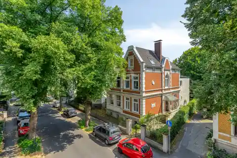 Historic Villa with Garden and Stylish Living Ambience for Connoisseurs