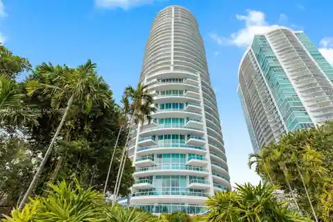 Large Two Bedroom in Ugo Colombo's Premiere Boutique Building