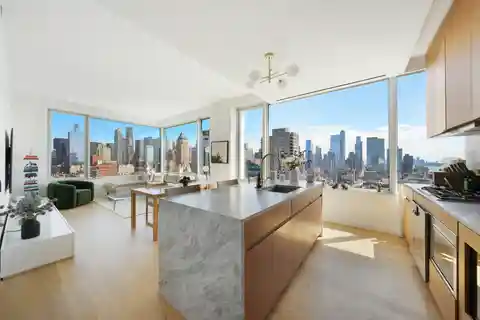 A Quiet Sanctuary in the Heart of the Vibrant West Side