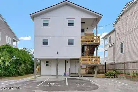 Renovated Waterfront Banks Channel Condo
