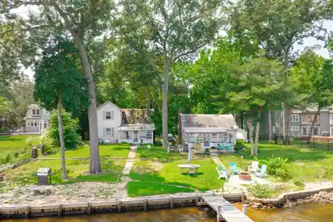 Unique Waterfront Opportunity on the Magothy River