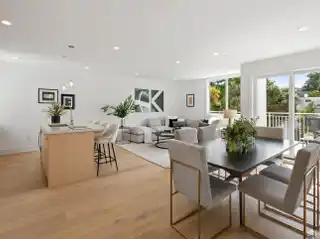 Amazing Newly Built Penthouse